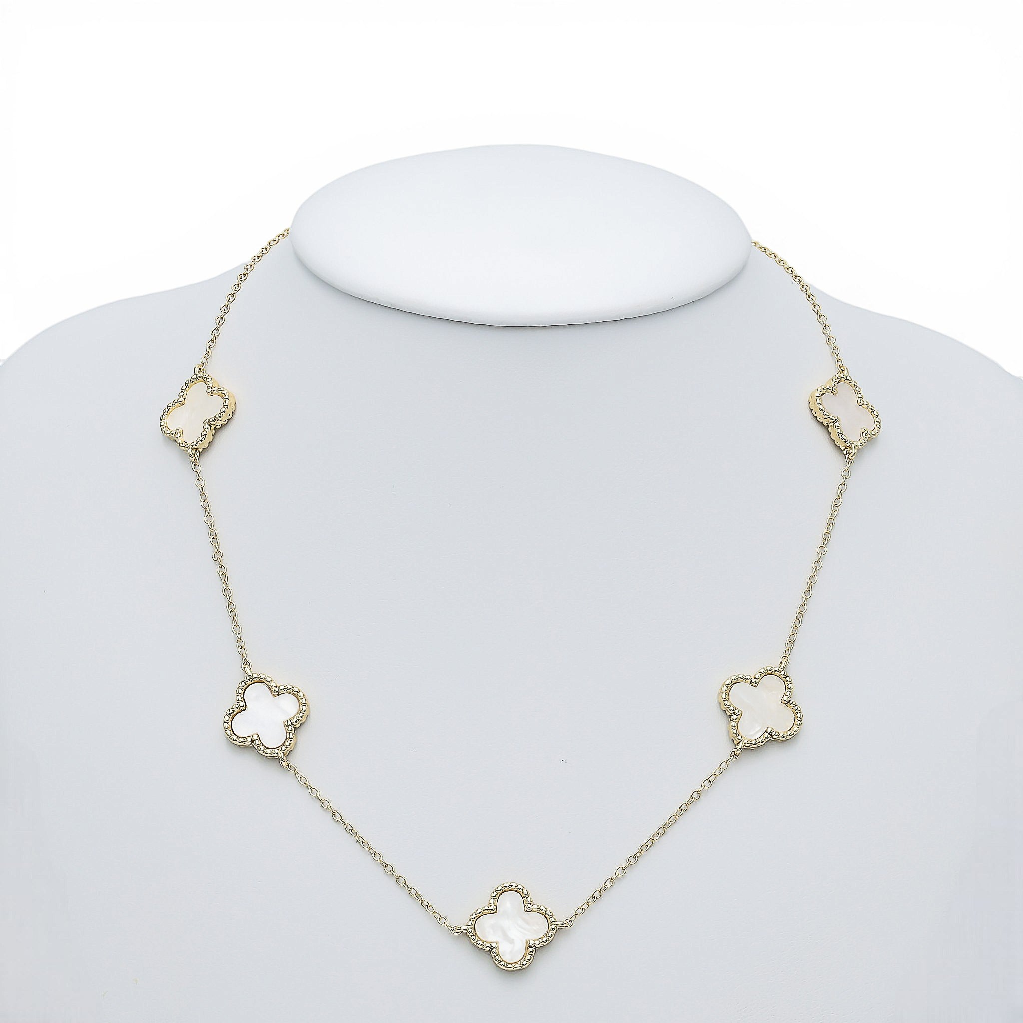 Colier Trifoi Alb Placat cu Aur