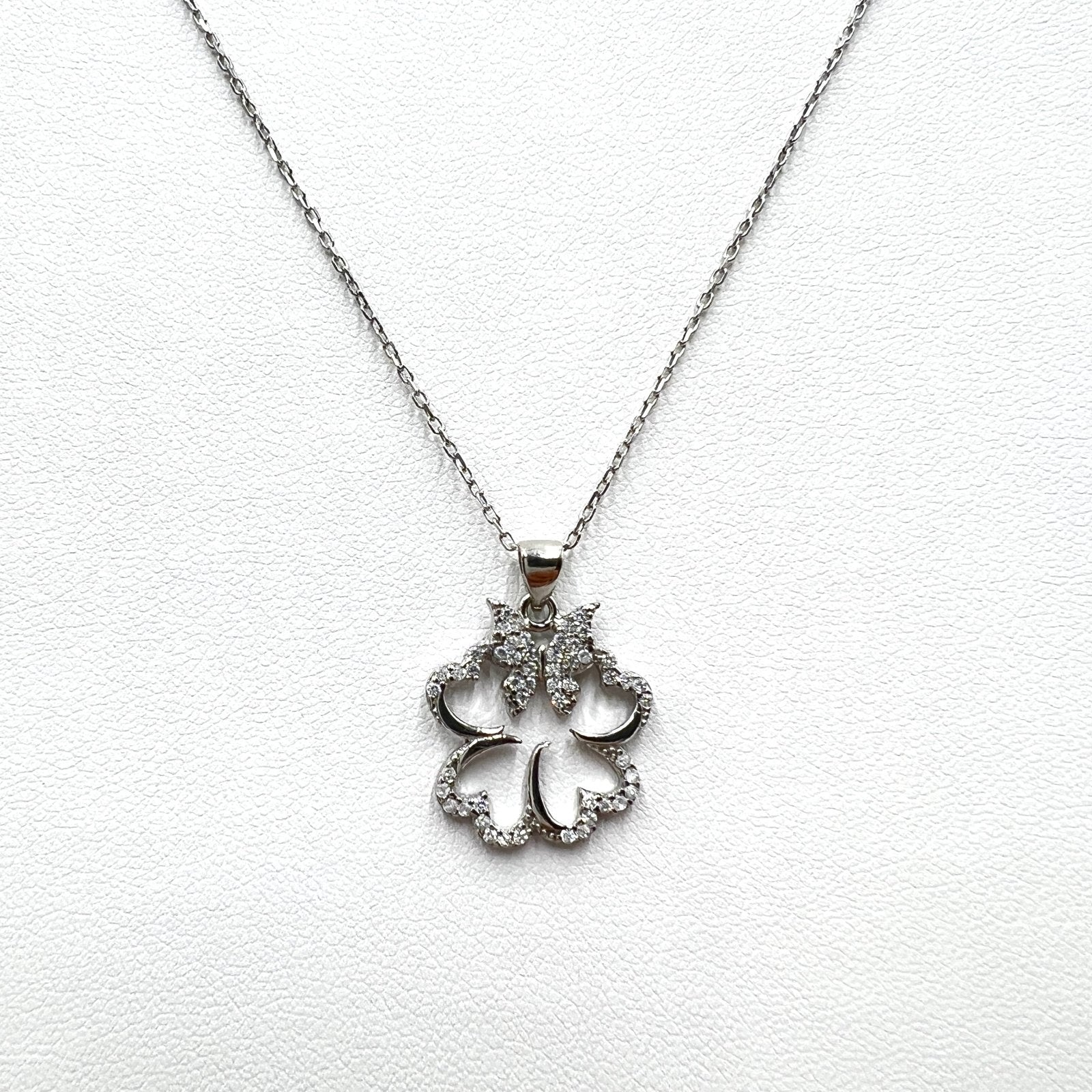 Silver Pendant Necklace