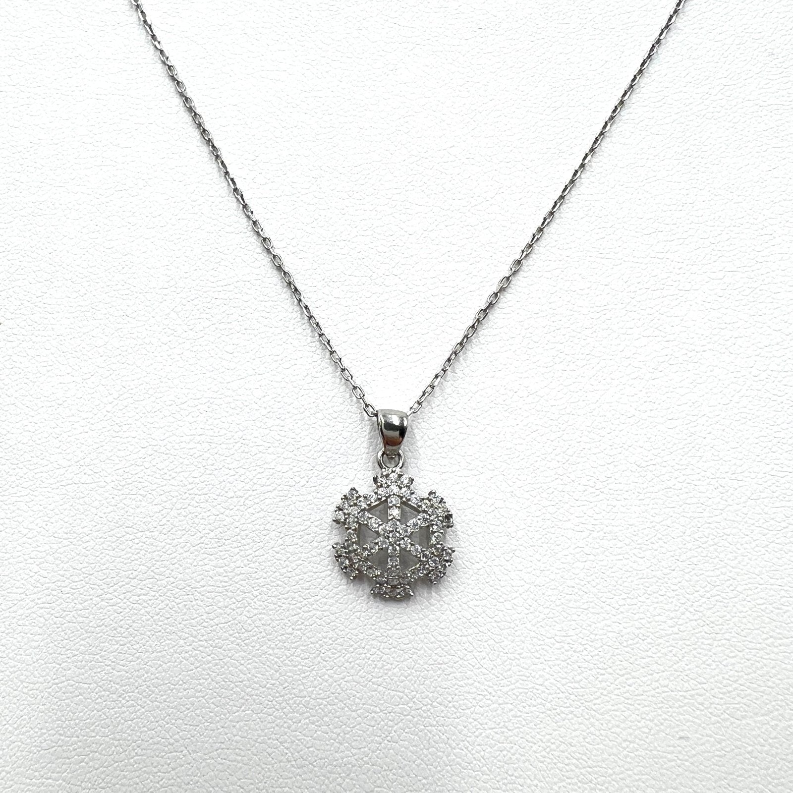 Silver Pendant Necklace