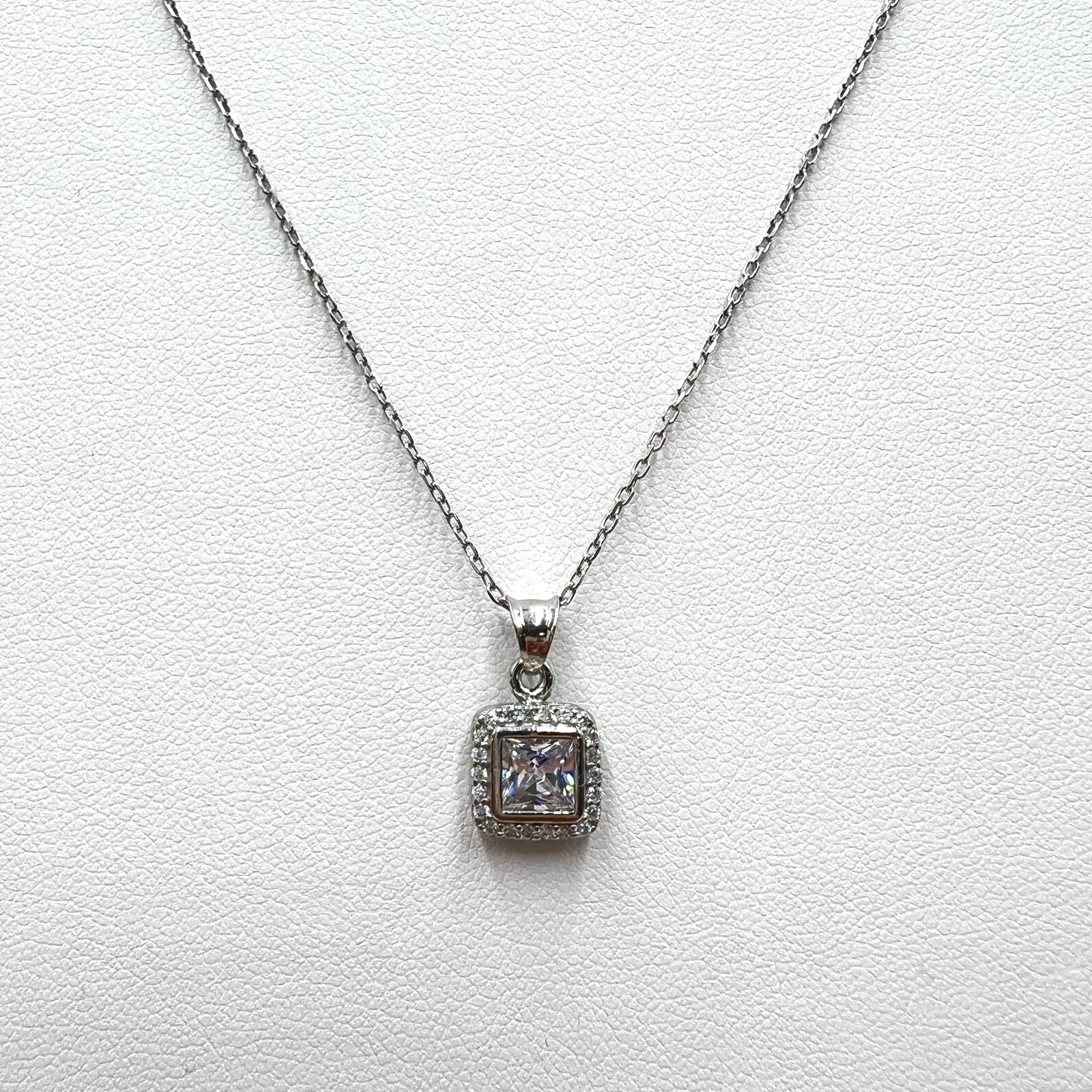 Silver Pendant Necklace