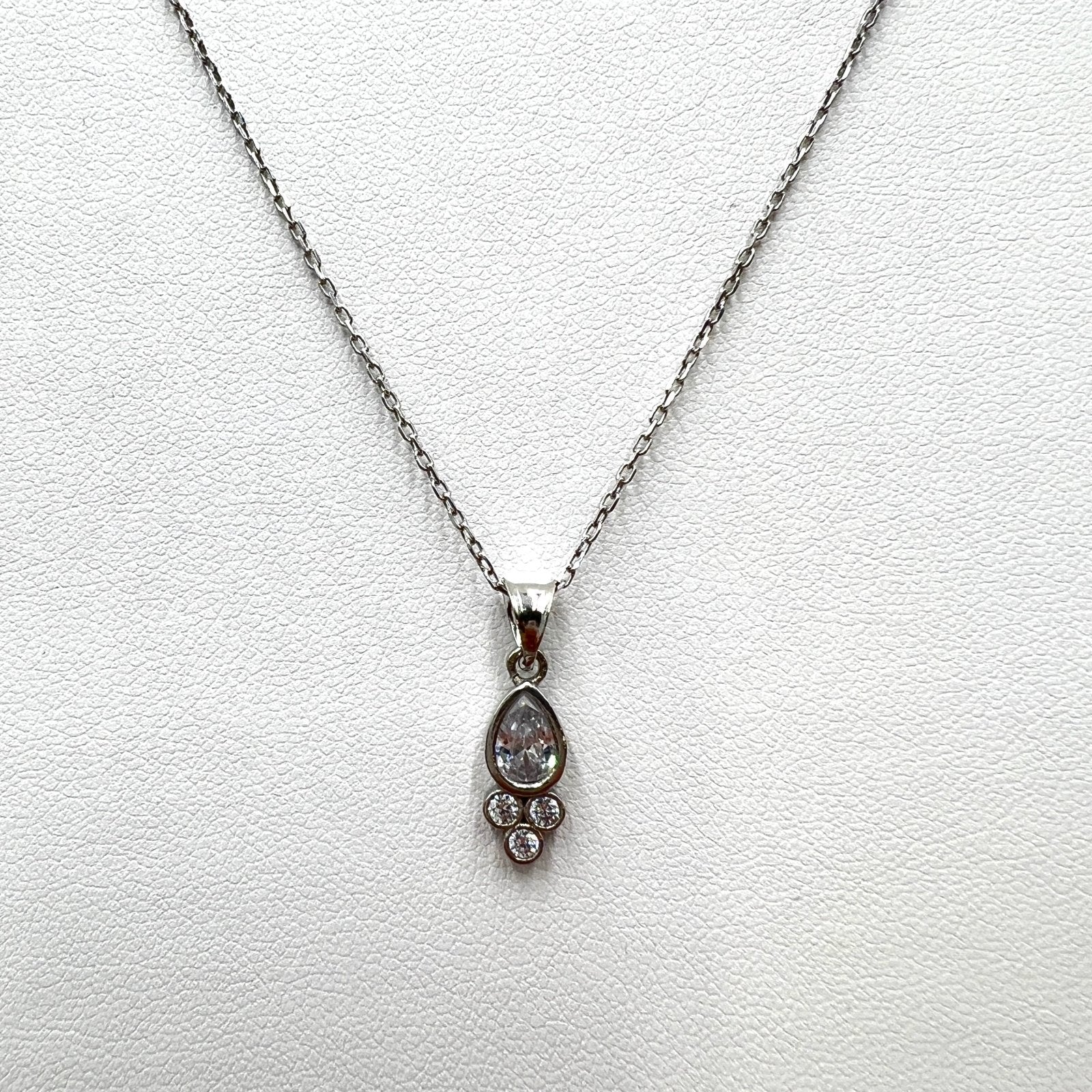 Silver Pendant Necklace