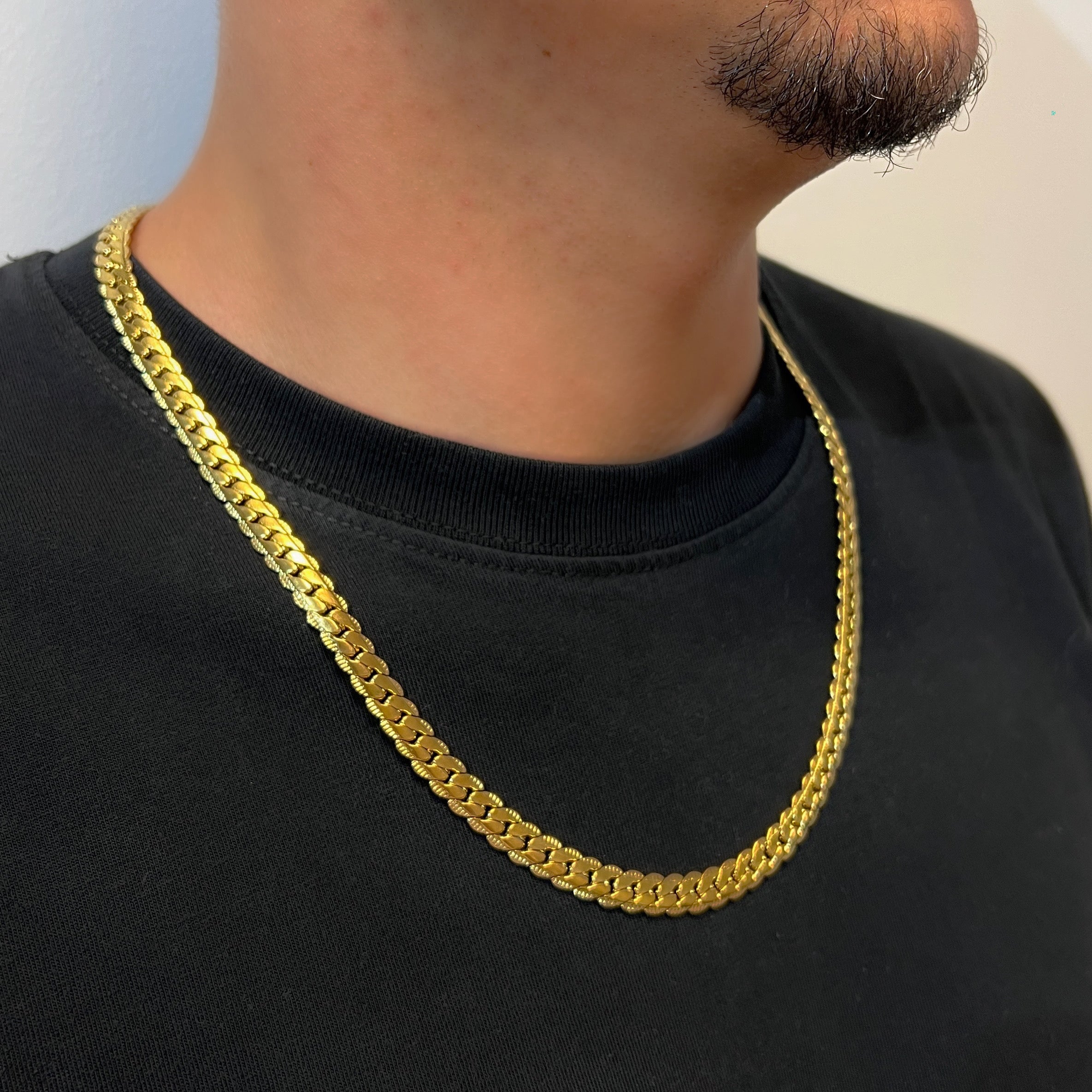 Cuban Slim Gold Inox necklace