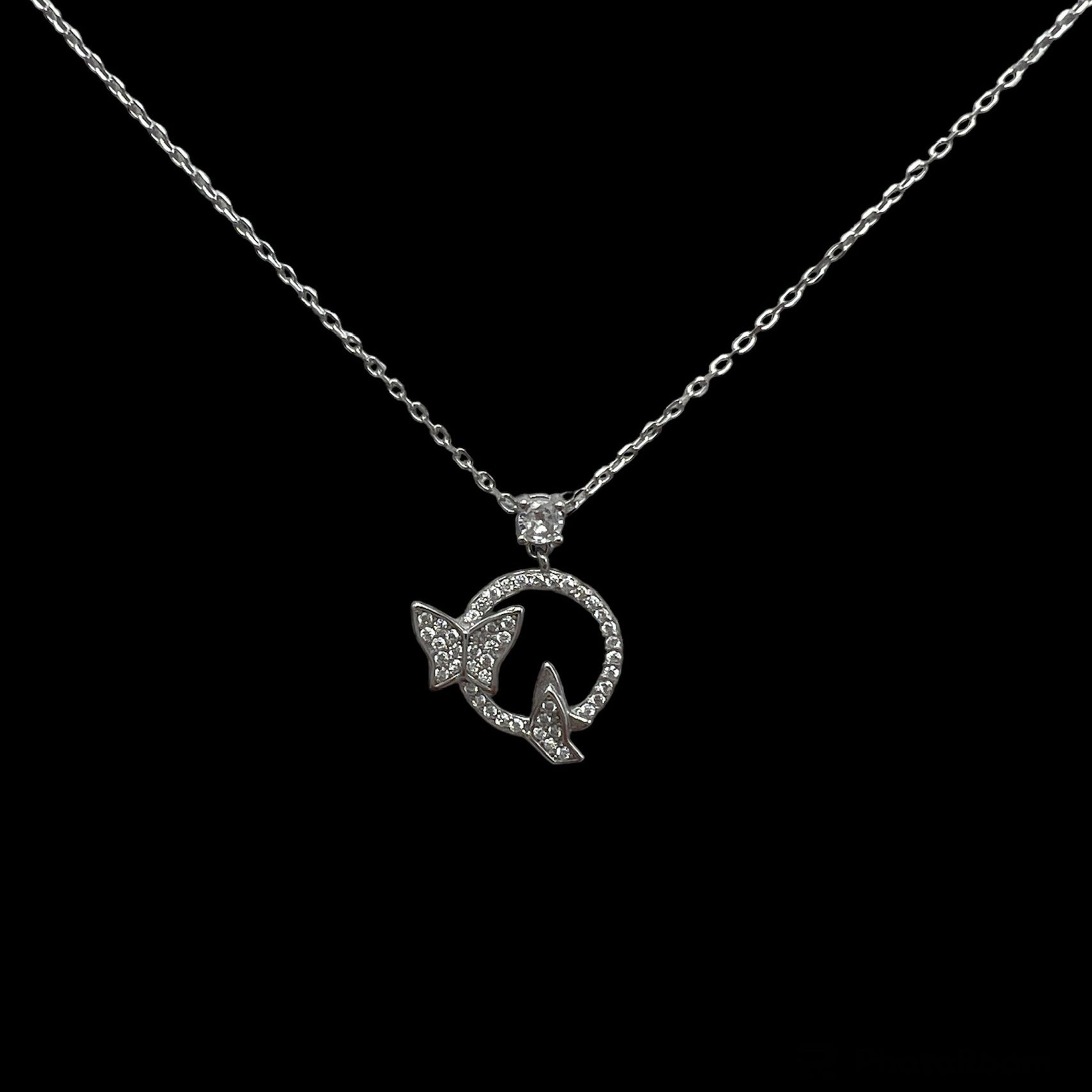 Silver Pendant Necklace