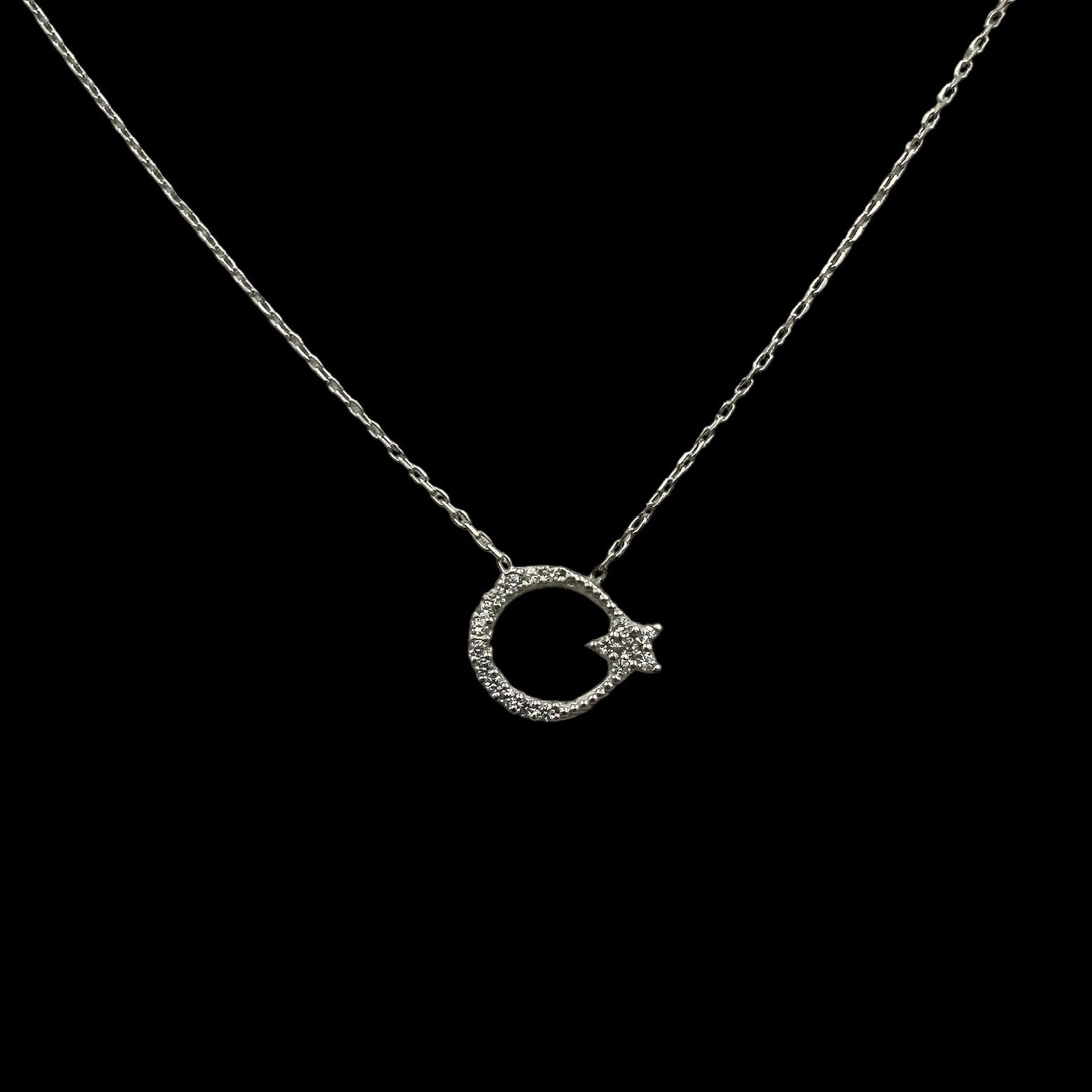 Silver Pendant Necklace