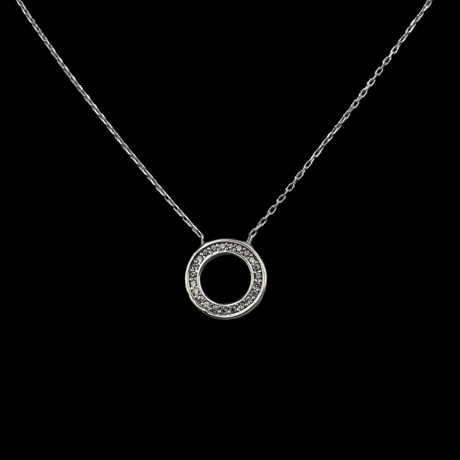 Silver Pendant Necklace