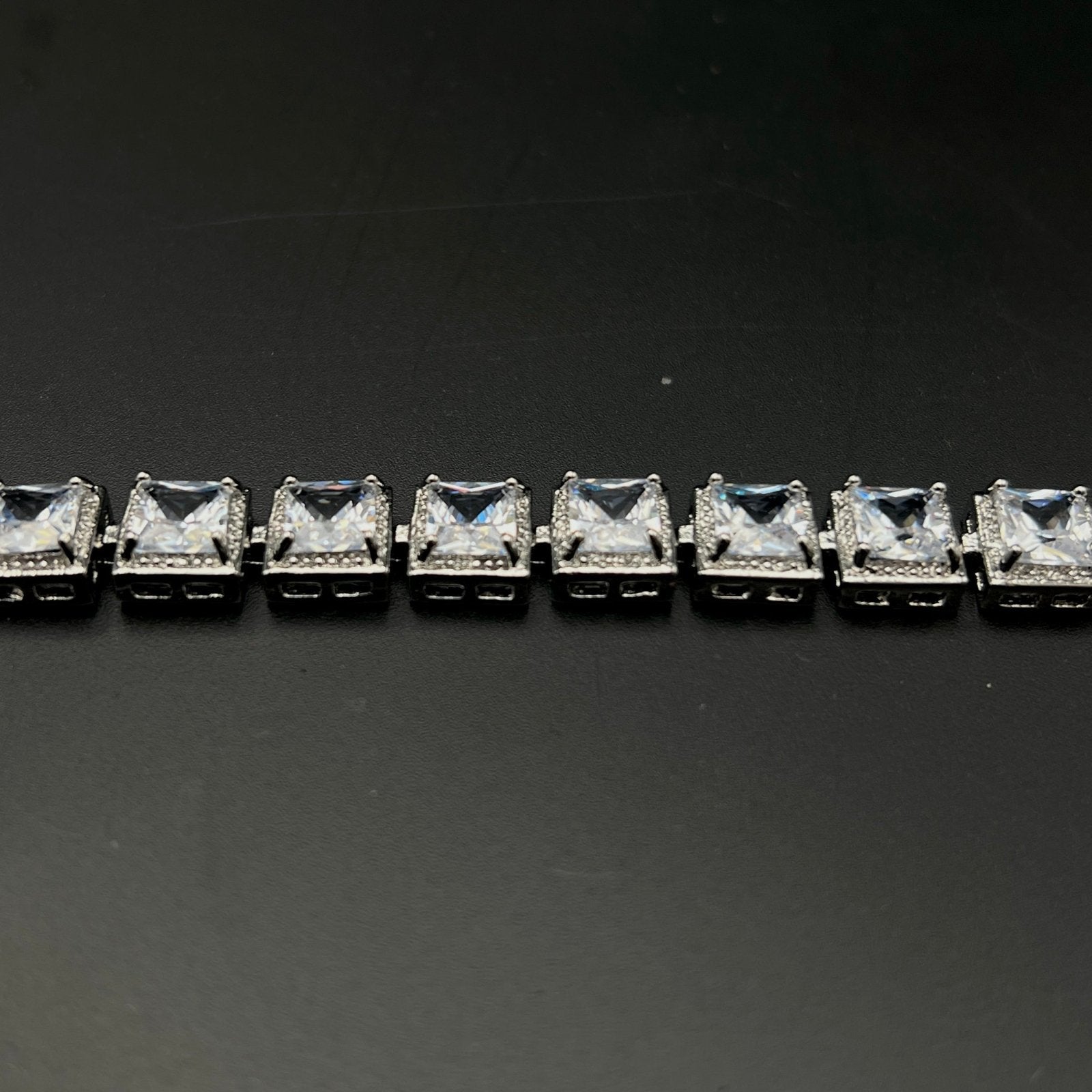 Tennis Flowless bracelet