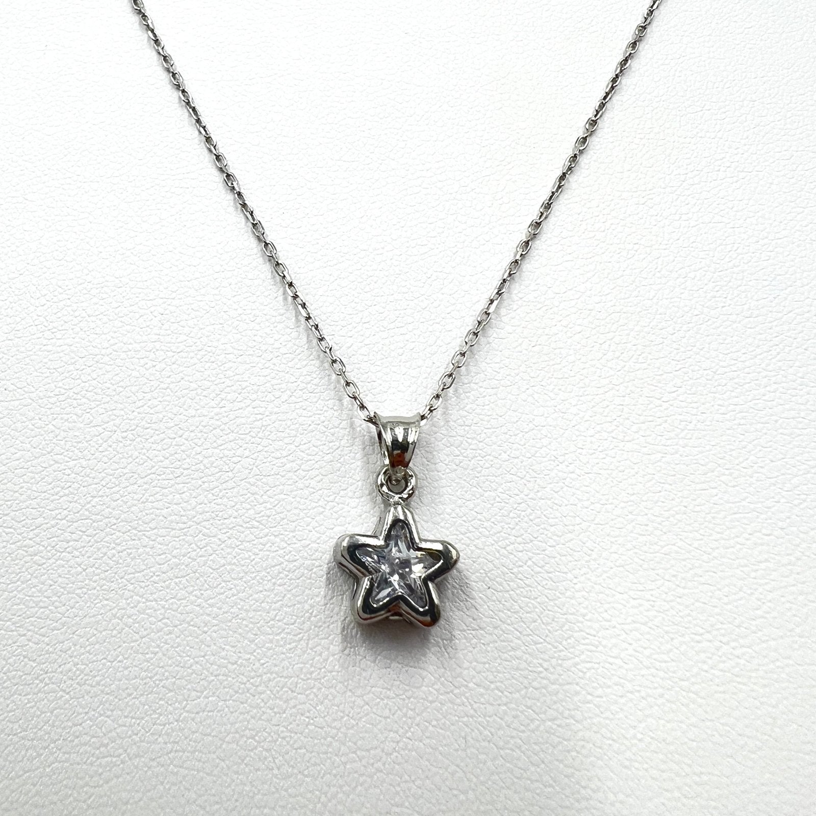 Silver Pendant Necklace
